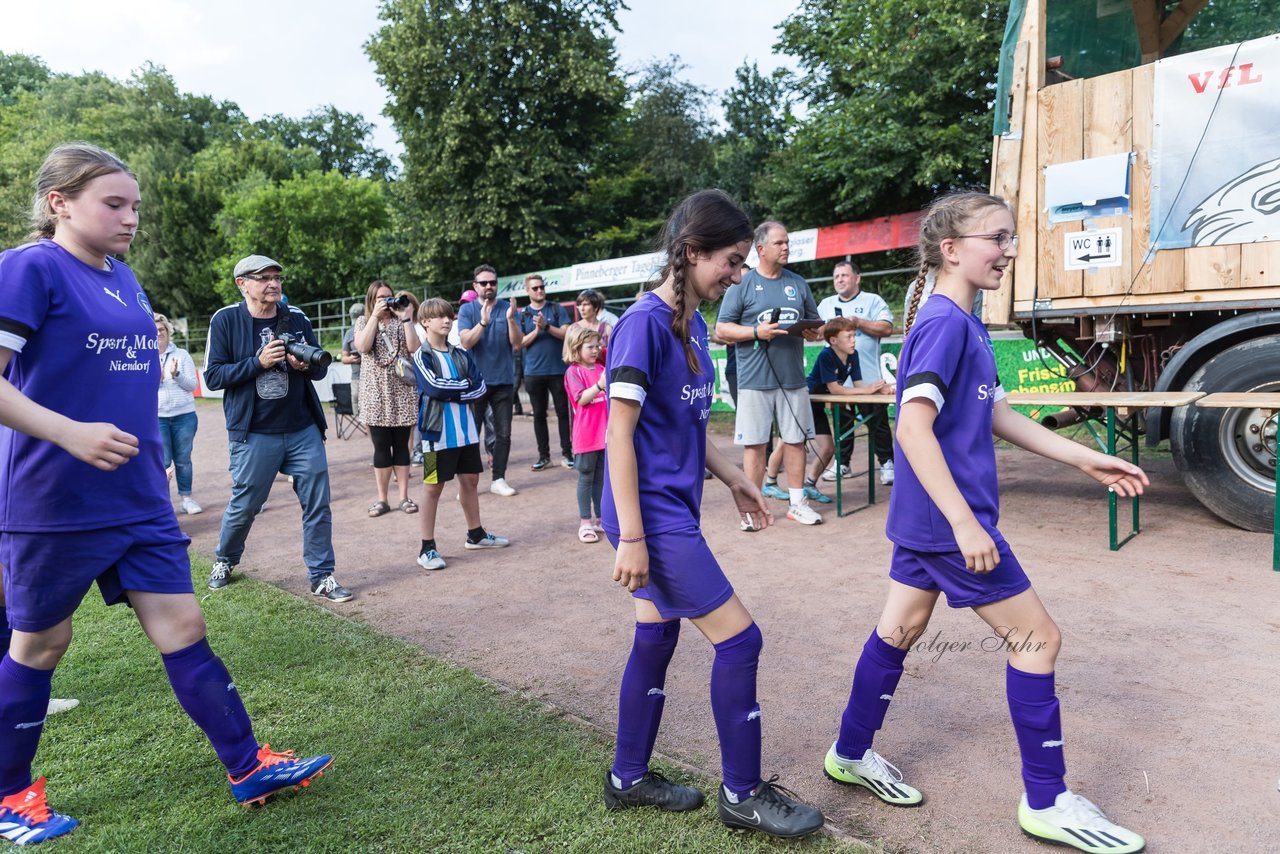 Bild 120 - Loewinnen Cup